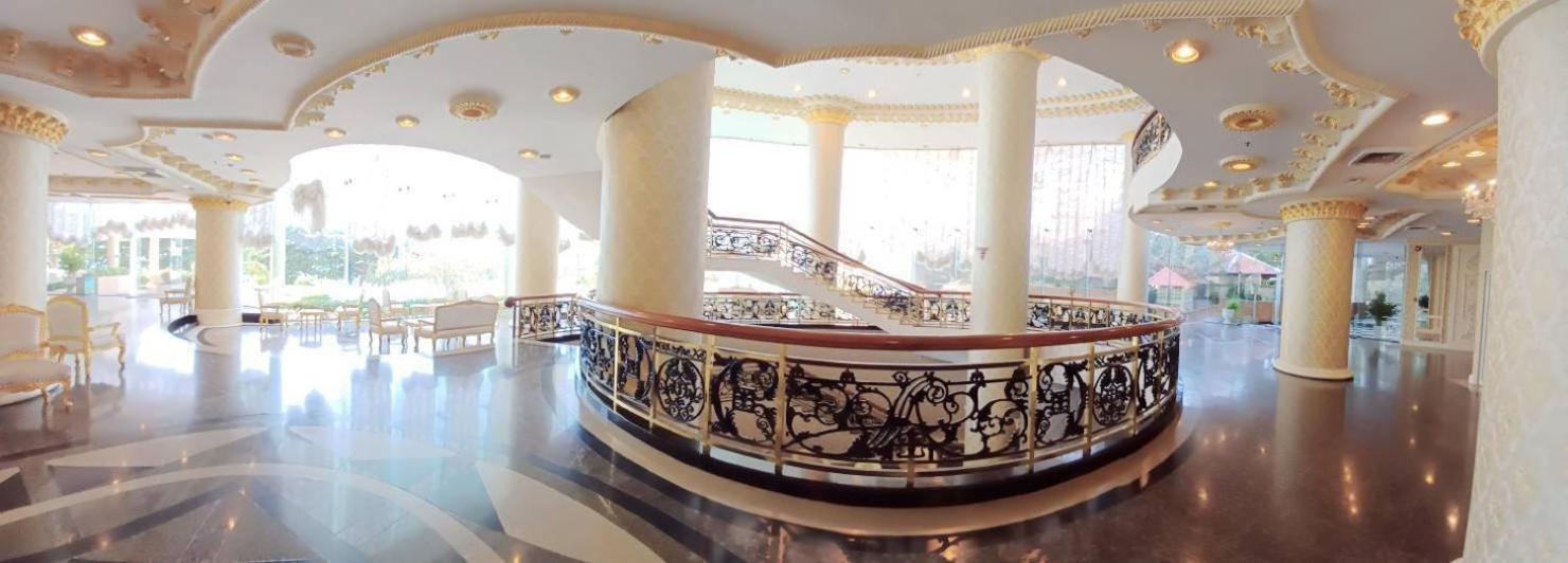 Adriatic Palace Hotel Pattaya Bagian luar foto