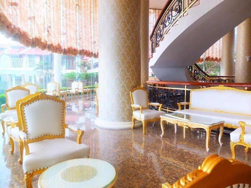 Adriatic Palace Hotel Pattaya Bagian luar foto